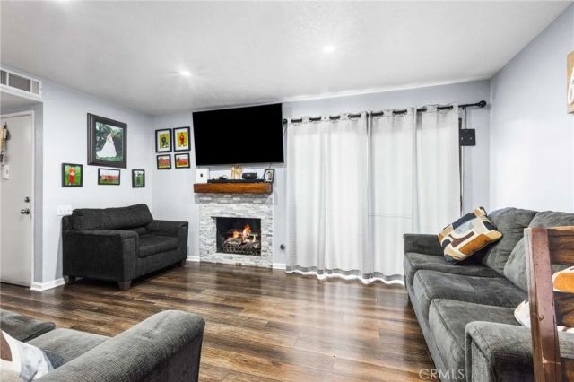 1381 S Walnut 2105, Anaheim, CA 92802