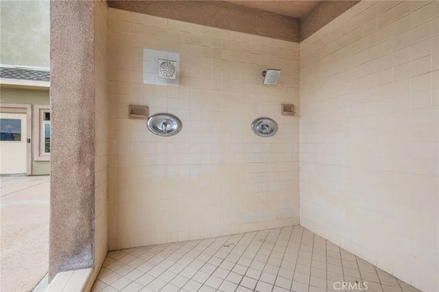 1381 S Walnut 2105, Anaheim, CA 92802