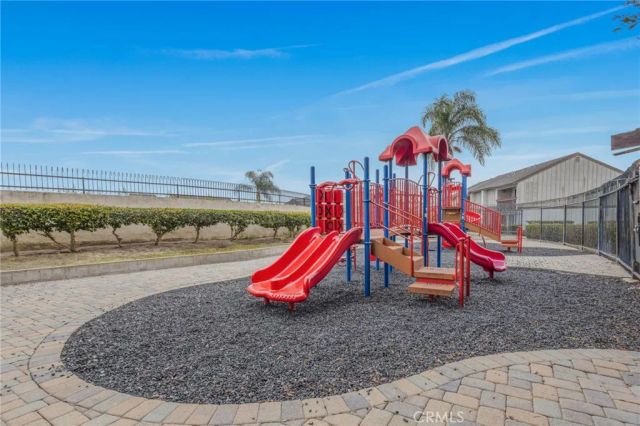 1381 S Walnut 2105, Anaheim, CA 92802