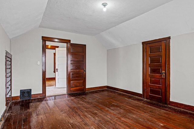 411 1st AVENUE E, Holmen, WI 54636