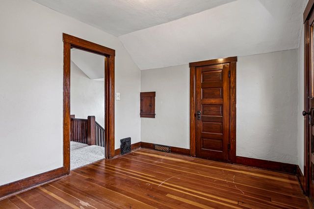 411 1st AVENUE E, Holmen, WI 54636