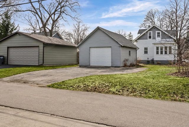 411 1st AVENUE E, Holmen, WI 54636