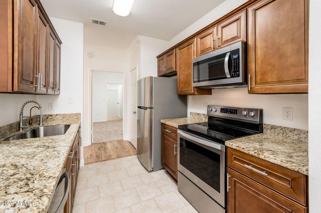 7009 E Acoma Drive Unit 1059, Scottsdale, AZ 85254