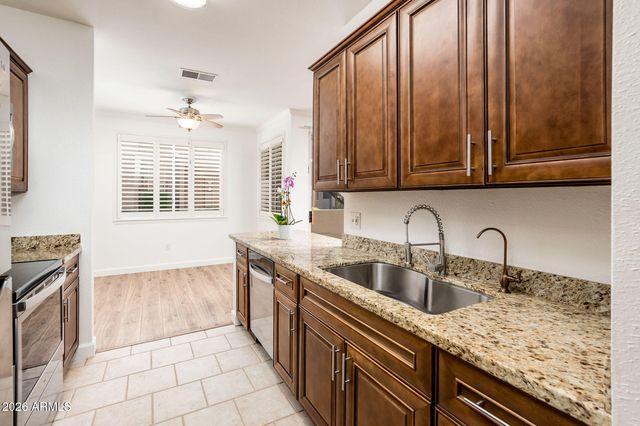7009 E Acoma Drive Unit 1059, Scottsdale, AZ 85254