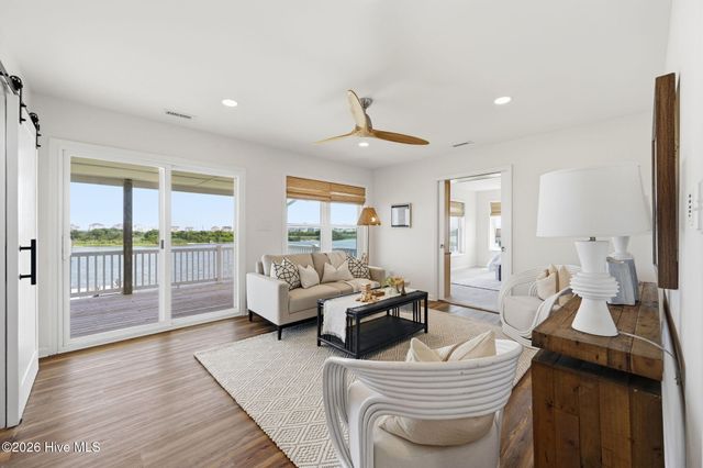 101 Grant Street, Sneads Ferry, NC 28460