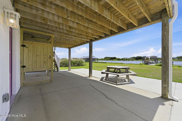 101 Grant Street, Sneads Ferry, NC 28460