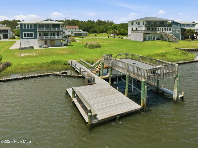 101 Grant Street, Sneads Ferry, NC 28460