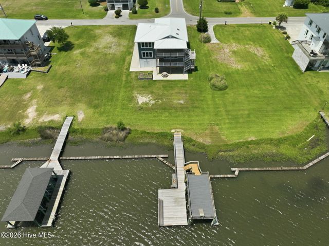 101 Grant Street, Sneads Ferry, NC 28460