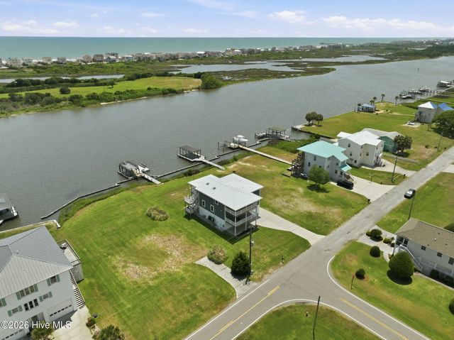 101 Grant Street, Sneads Ferry, NC 28460