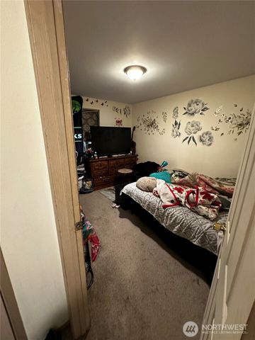 7421 114th Street E, Puyallup, WA 98373