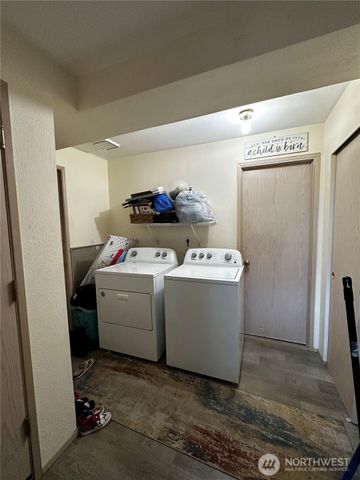 7421 114th Street E, Puyallup, WA 98373