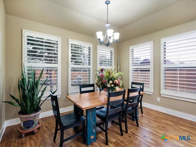 2726 Royalwood Drive, New Braunfels, TX 78132