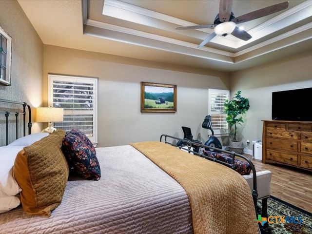 2726 Royalwood Drive, New Braunfels, TX 78132