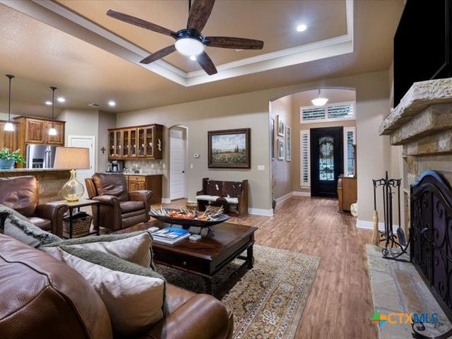 2726 Royalwood Drive, New Braunfels, TX 78132