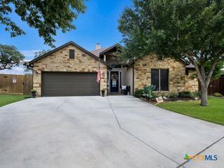 2726 Royalwood Drive, New Braunfels, TX 78132