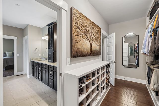 401 Larkhill Ln, Nolensville, TN 37135