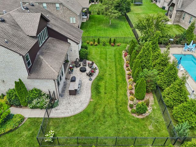 401 Larkhill Ln, Nolensville, TN 37135