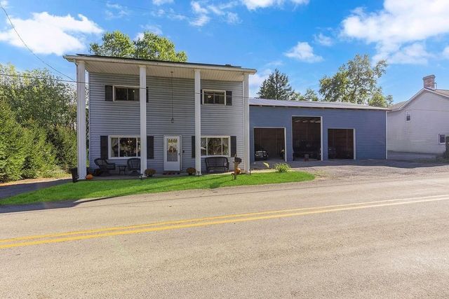 6437 Tuscarawas Rd, Ohioville, PA 15059