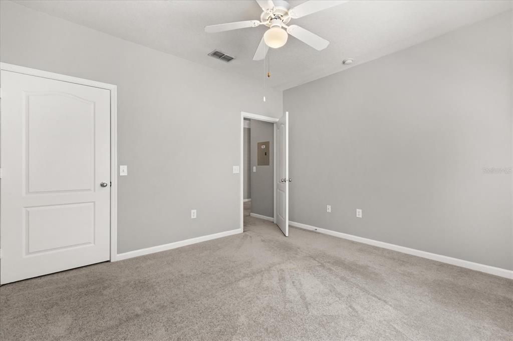 Image 20 of property listing at 8842 VILLA VIEW CIRCLE 207, Orlando, FL 32821