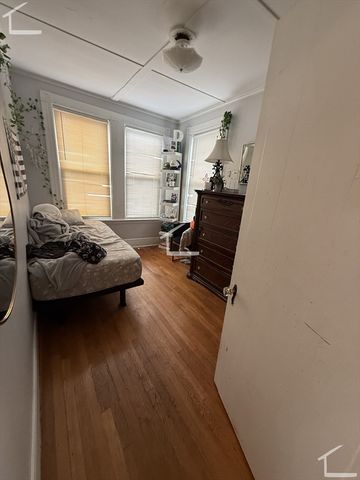 6 Bayard St 1, Boston, MA 02134