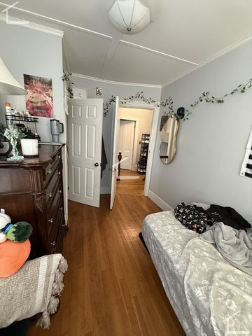 6 Bayard St 1, Boston, MA 02134