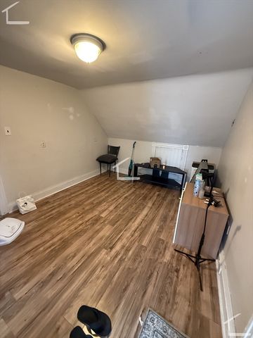 6 Bayard St 1, Boston, MA 02134