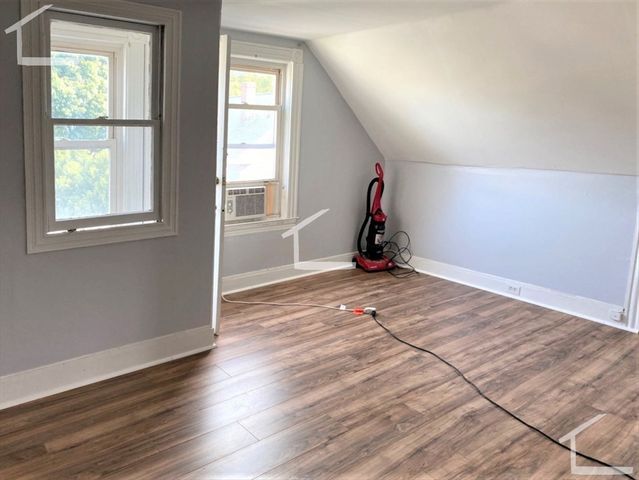 6 Bayard St 1, Boston, MA 02134