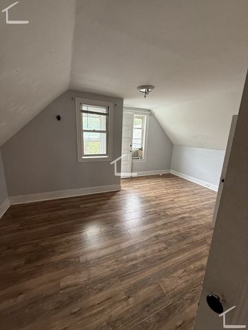 6 Bayard St 1, Boston, MA 02134