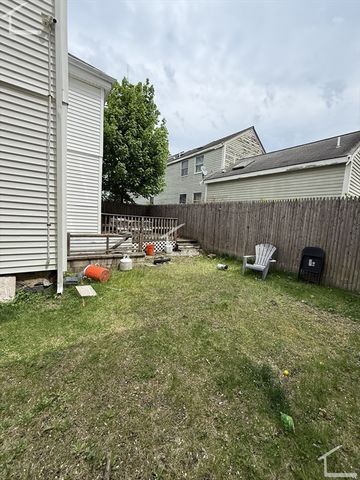 6 Bayard St 1, Boston, MA 02134