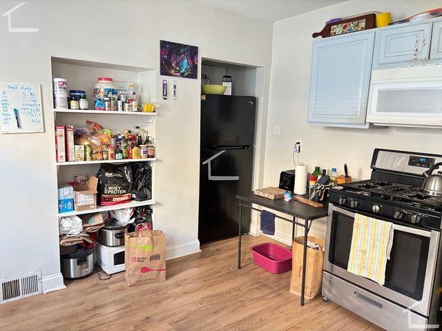 6 Bayard St 1, Boston, MA 02134