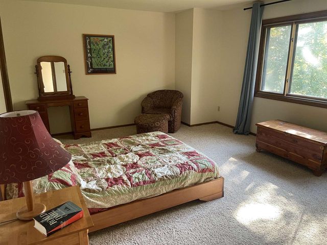 5933 Forest Lane, Fitchburg, WI 53711