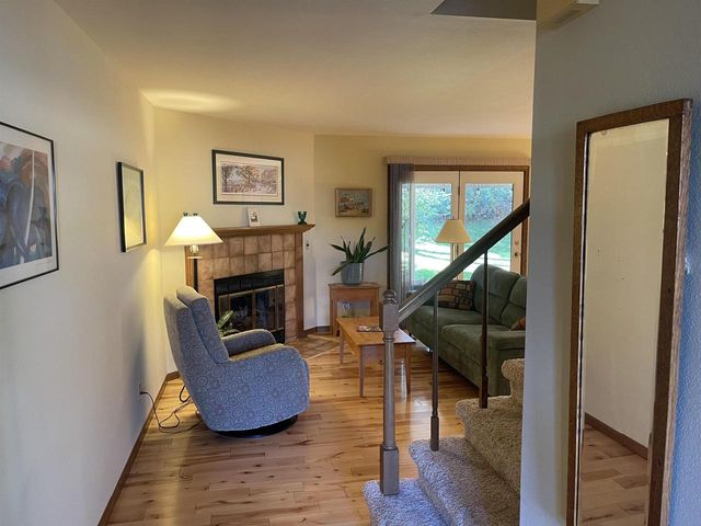 5933 Forest Lane, Fitchburg, WI 53711