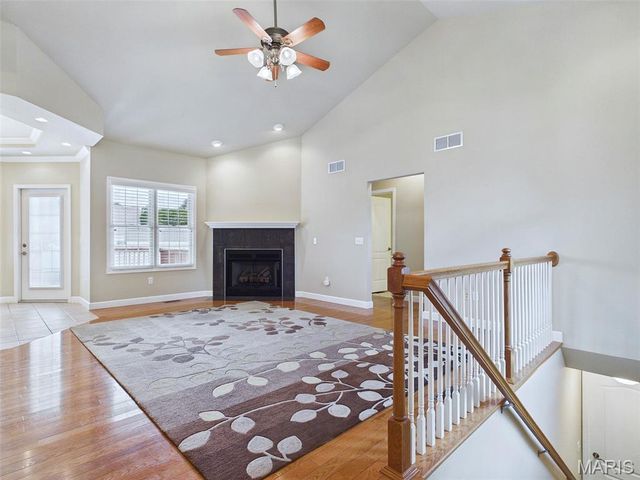 26 Woodcrest Drive, Bethalto, IL 62010