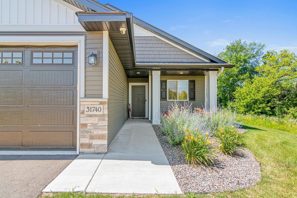 31740 Madison Road, Lindstrom, MN 55045 — photo 2