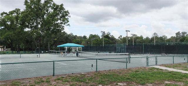 50 Grass Street, Homosassa, FL 34446