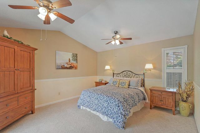 430 Flower Dr, Folsom, CA 95630