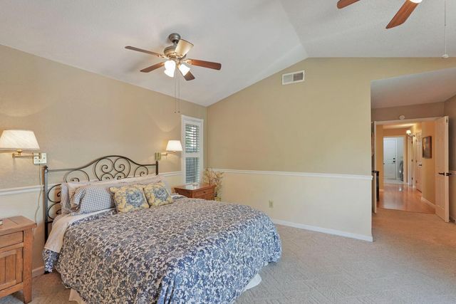 430 Flower Dr, Folsom, CA 95630