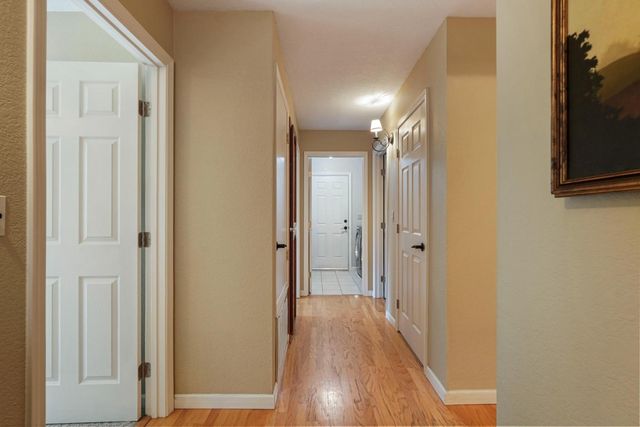 430 Flower Dr, Folsom, CA 95630
