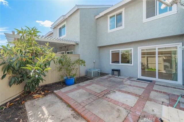 47 Fox, Irvine, CA 92614