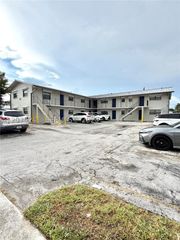 61 W 23rd St 205, Hialeah, FL 33010