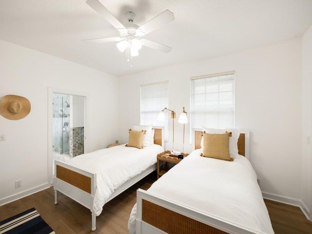 129 Brookhaven Court, Palm Beach Gardens, FL 33418