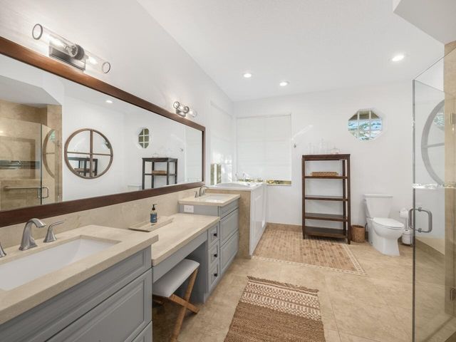 129 Brookhaven Court, Palm Beach Gardens, FL 33418