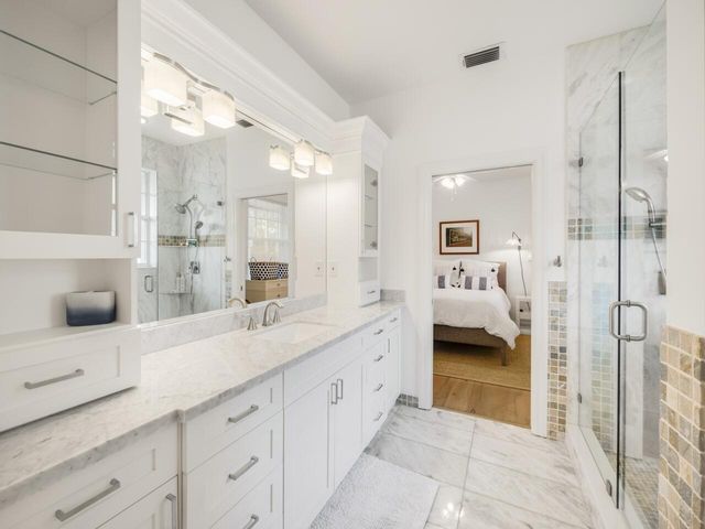 129 Brookhaven Court, Palm Beach Gardens, FL 33418