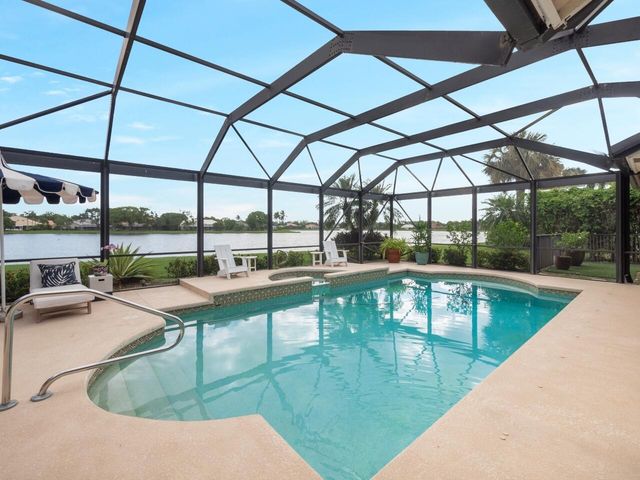 129 Brookhaven Court, Palm Beach Gardens, FL 33418