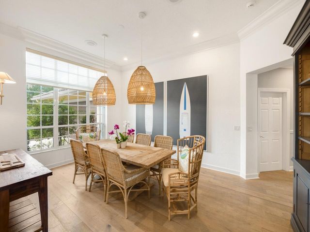 129 Brookhaven Court, Palm Beach Gardens, FL 33418