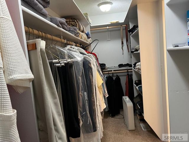 674 Katie Court, Ammon, ID 83406