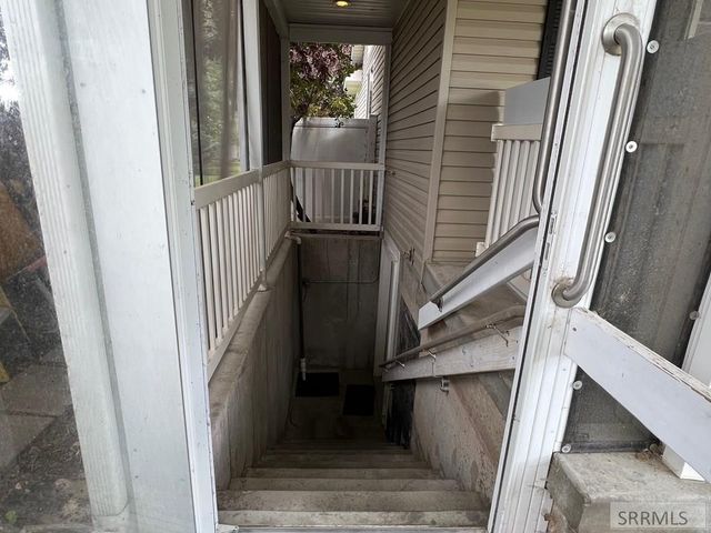 674 Katie Court, Ammon, ID 83406