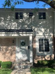 14051 McKinney Drive, Sterling Heights, MI 48312