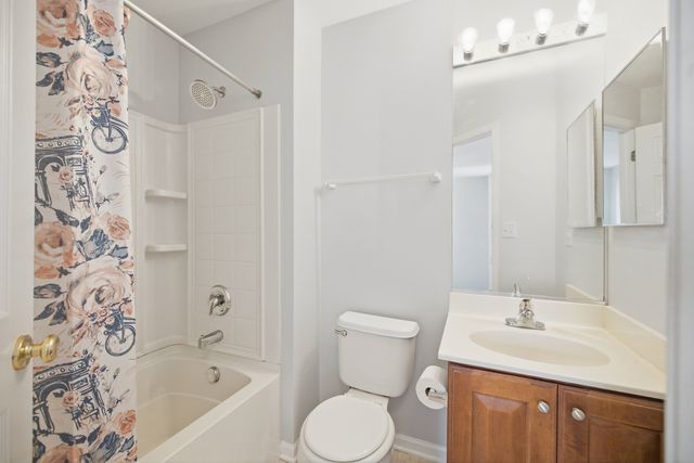 6132 Washington Court, Morton Grove, IL 60053