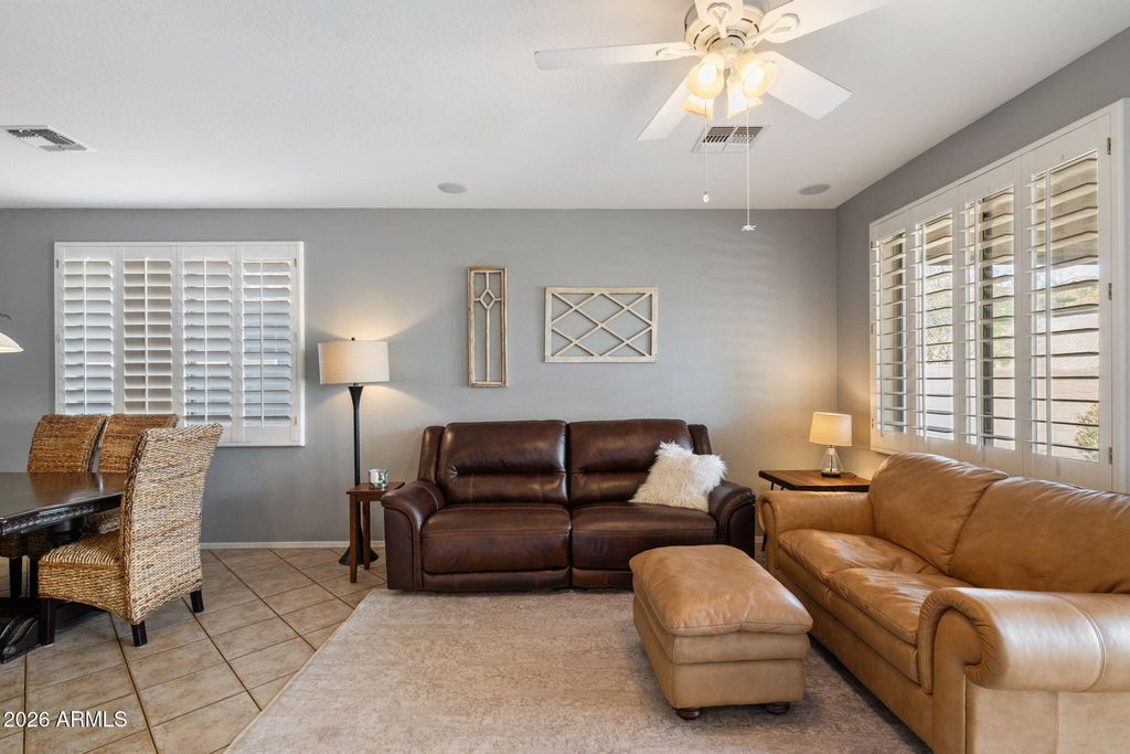 Image 13 of property listing at 1608 W KURALT Drive, Anthem, AZ 85086